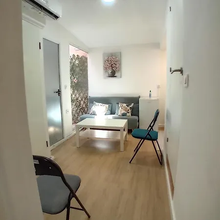 Alquilo Mini Departamento * Sant Boi de Llobregat